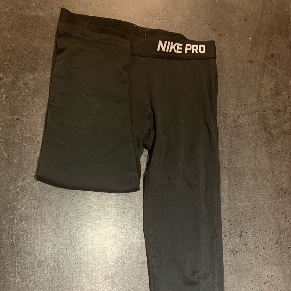 NIKE PRO